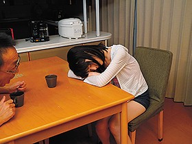 隣のおじさんは二度チャイムを鳴らす… あんず　サンプル画像08